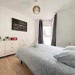 Grand F3 Tres Lumineux, Proche Gare, Avec Parking Proudhon